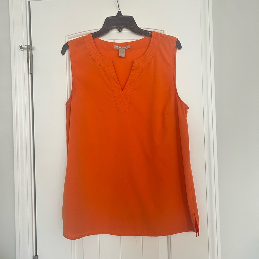 NWOT Women’s Orange Banana Republic Sleeveless Blouse - Size L